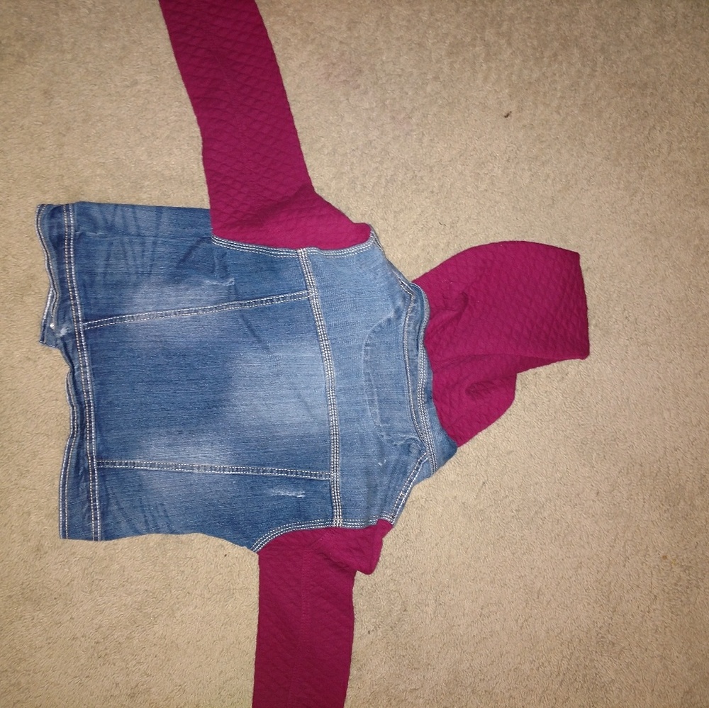 Small jacket - Picture 2 of 2